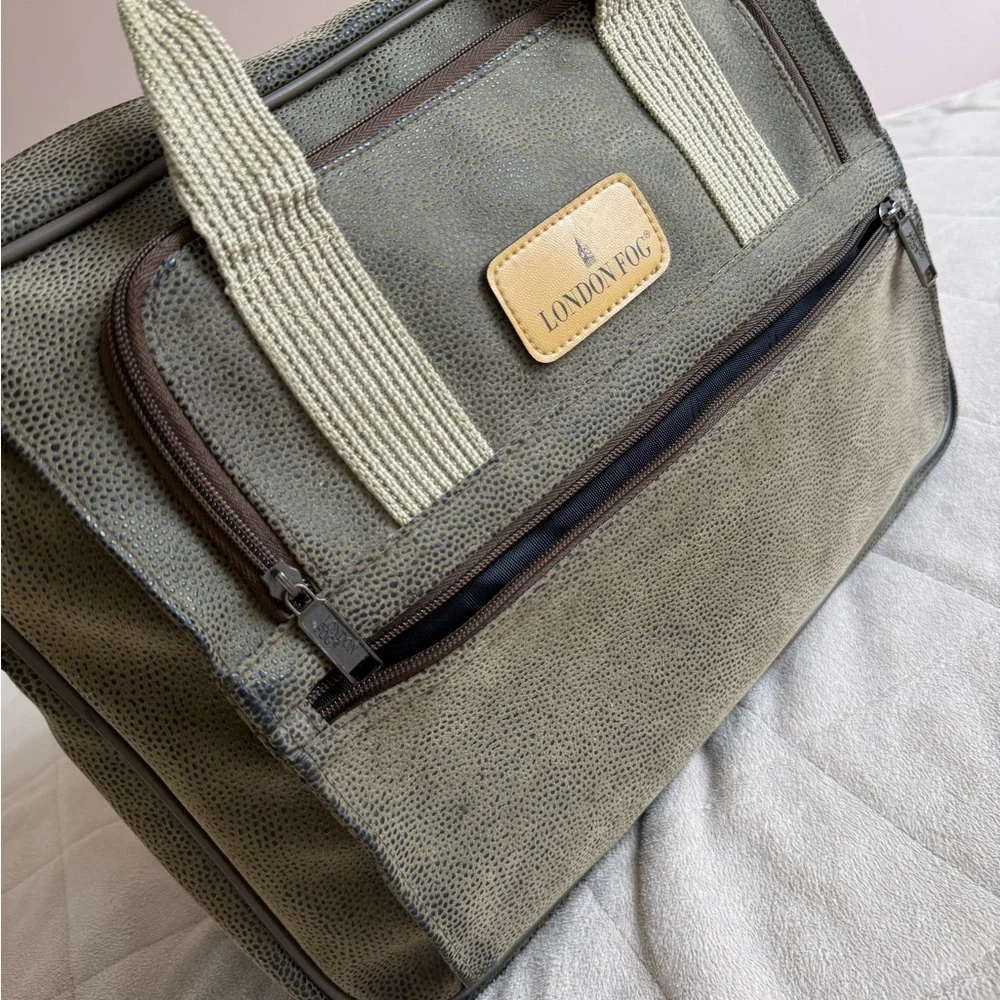London Fog Men's Laptop/Messenger/Travel bag
